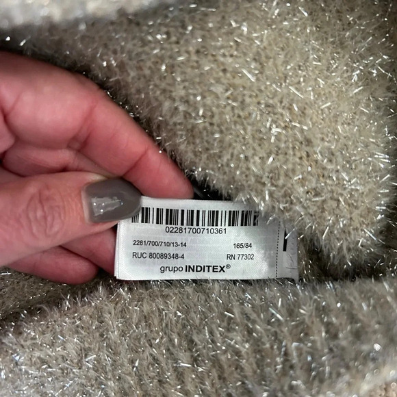 Zara Girl’s Holiday Collection Metallic Turtleneck Sweater in Tan Size 13-14 - Picture 5 of 6